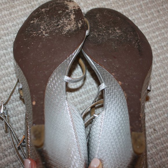 Badgley Mischka Melaney II Silver Wedges - Picture 6 of 6